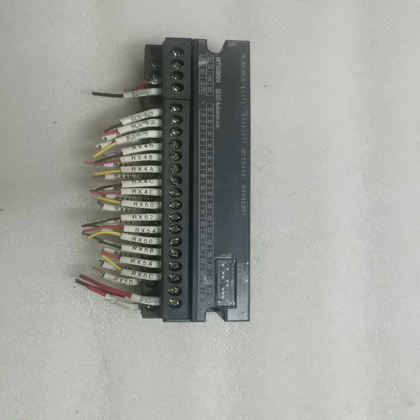 三菱远程模块AJ65SBTB-32D1--议价商品