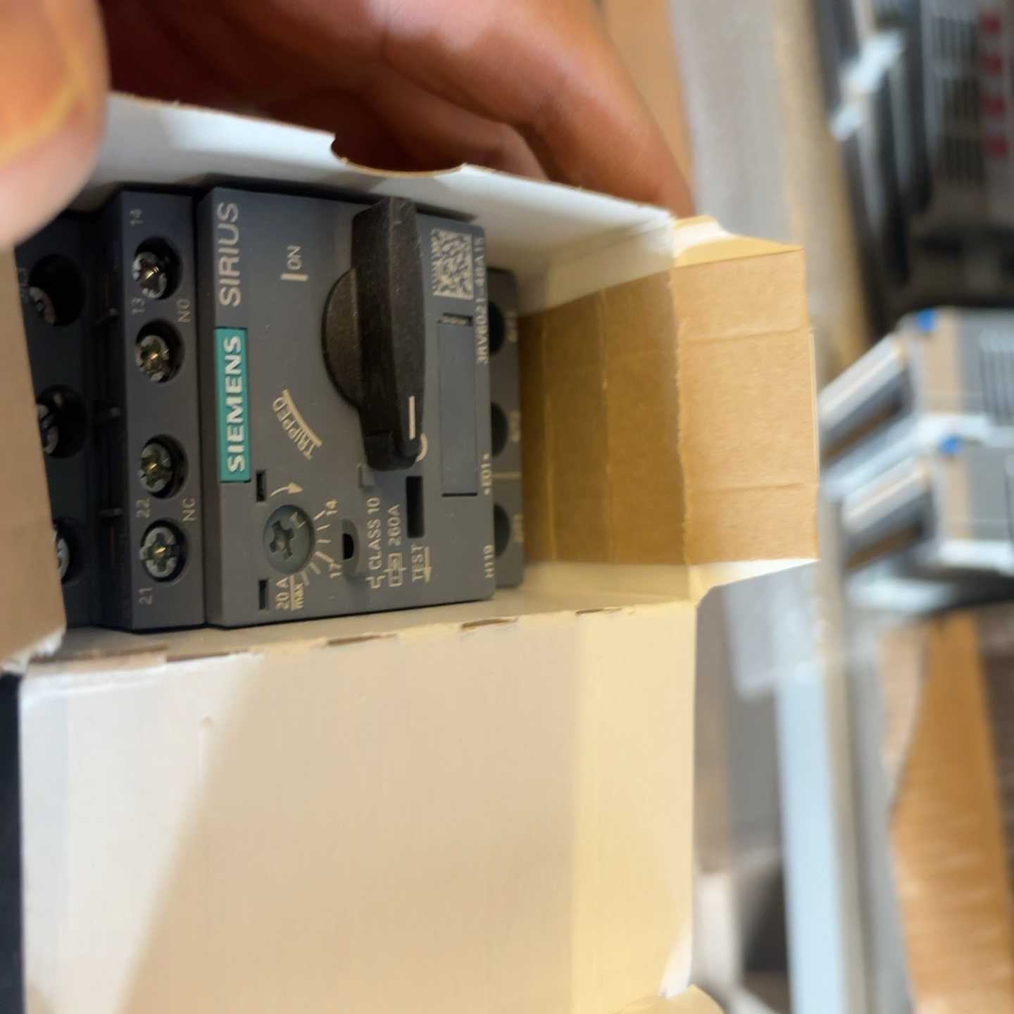 【议价】塑壳外壳式断路器3RV6021-4BA1514-20适用