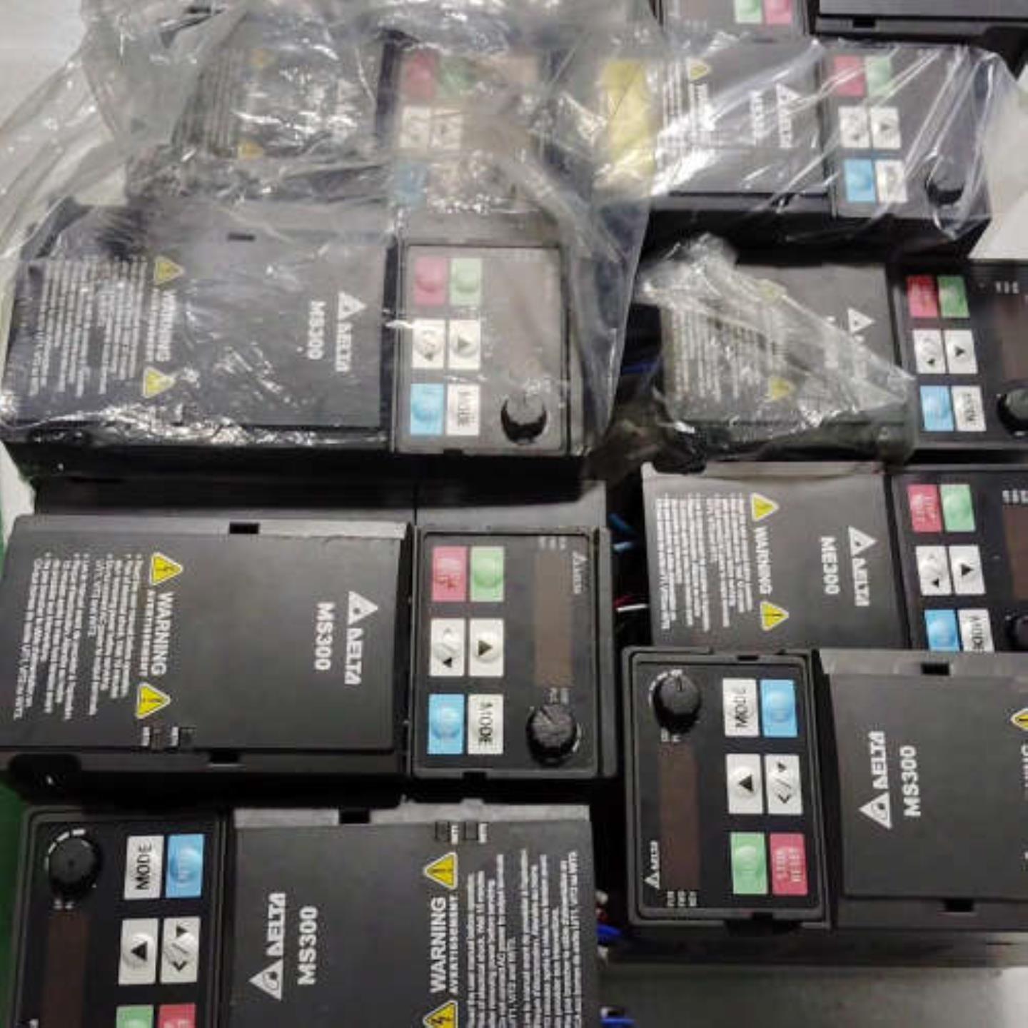 售前询价维修议价台达变频器MS300系列  VFD4A8MS21AFSAA