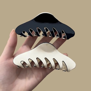 温柔高级感醋酸抓夹发夹女2025新款 小香风气质精致弧形鲨鱼夹发饰