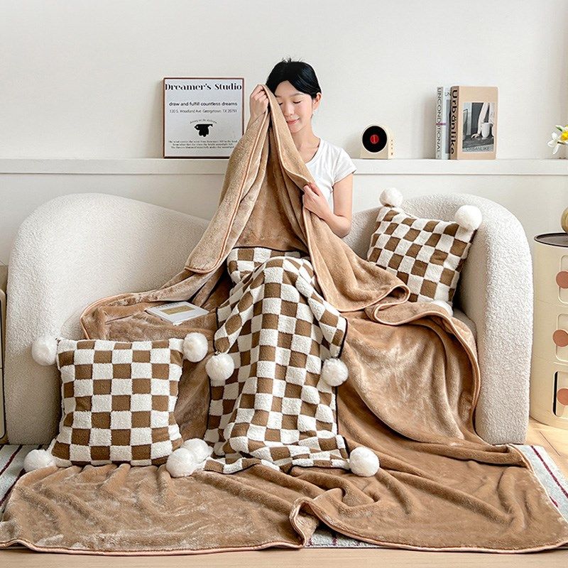 抱枕被子两用二合一毛毯办公室午睡休空调夏凉被汽车沙发学生宿舍