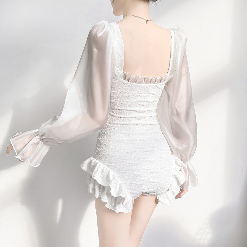 纯欲泳衣女2025新款爆款连体长袖遮肉显瘦白色高级感泡温泉游泳衣