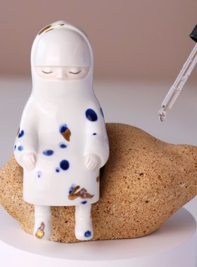 又见梨花陶瓷艺术摆件卧室玄关扩香器装饰品客厅桌面送闺蜜礼物