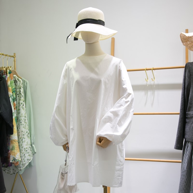 春秋季韩版设计风文艺圆领泡泡袖娃娃裙宽松显瘦A字版型连衣裙女