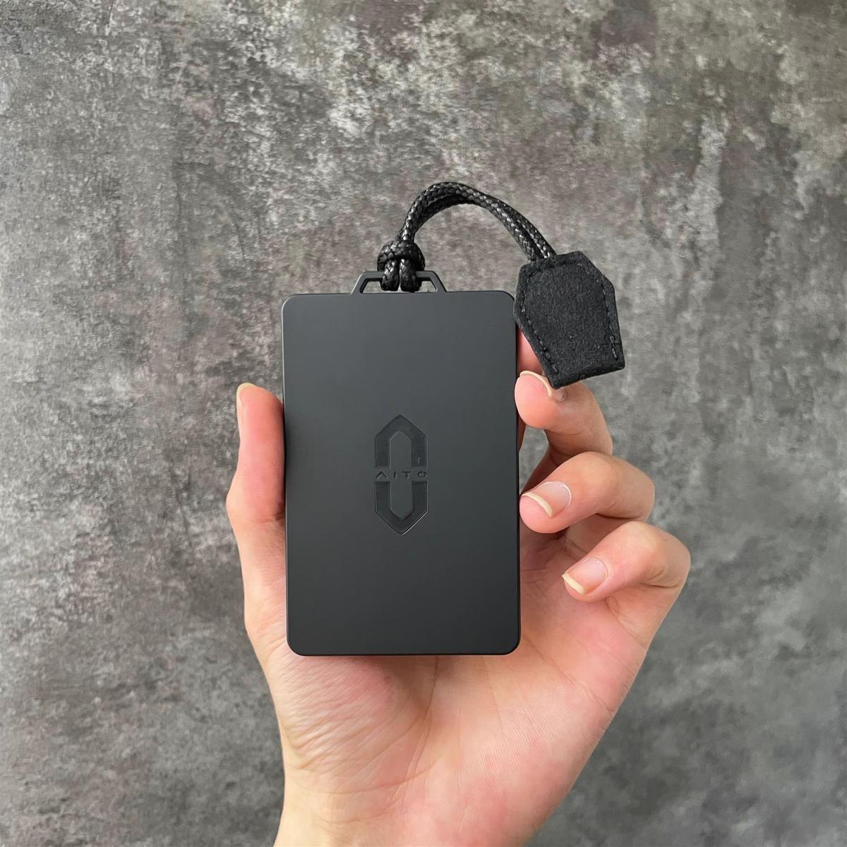 适用问界m9卡片钥匙套华为问界m7/m5汽车高档全包保护壳扣包男女