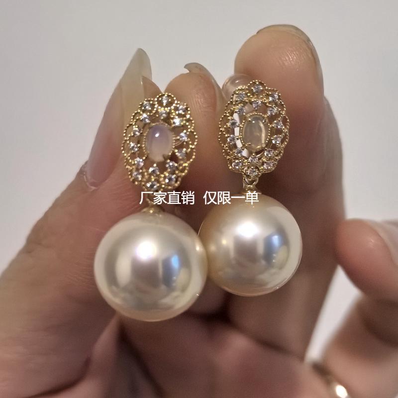 DIY饰品配件Au750G18K金复古印花设计款锆石围镶欧泊珍珠耳钉空托