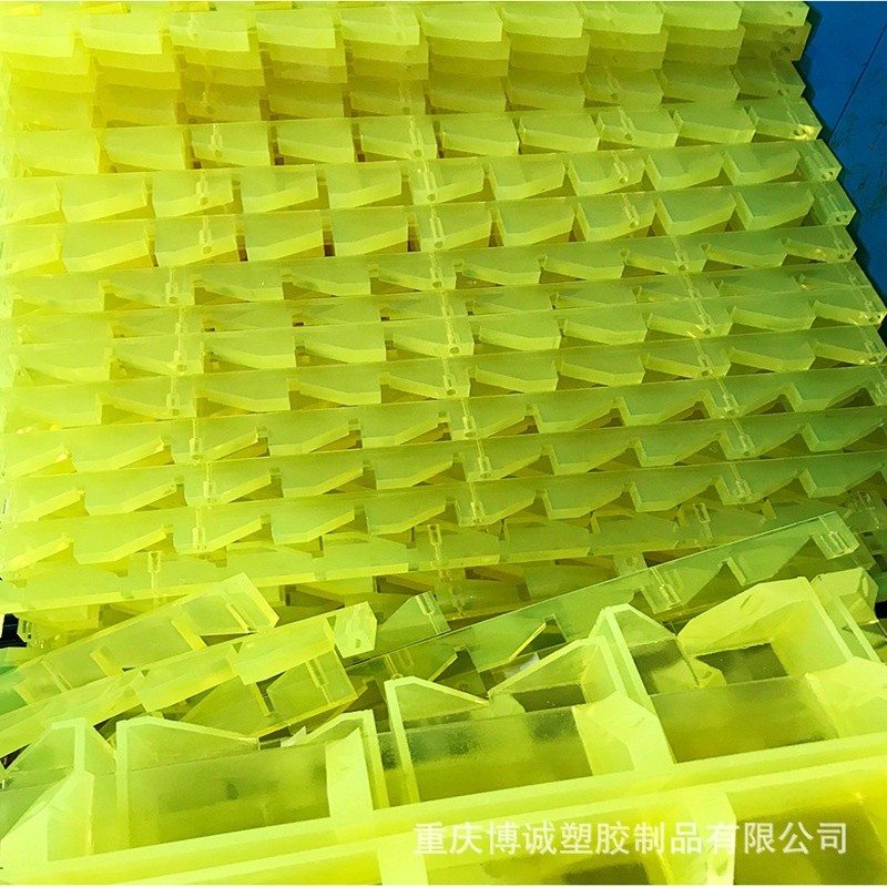 聚氨酯卡条护角pu防撞条pu锯齿垫块齿条优力胶牛筋防护条料架条