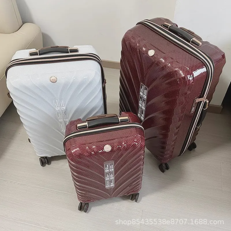 经典贝壳超轻碳纤维拉杆箱出口旅行箱仅1.9KG登机箱万向轮静音行