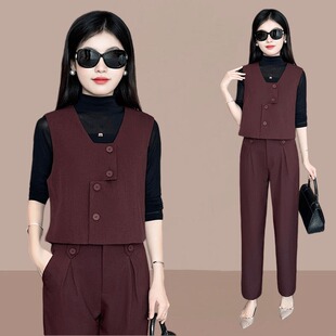 小个子时尚套装女秋装设计感气质马甲显瘦打底衫裤三件套