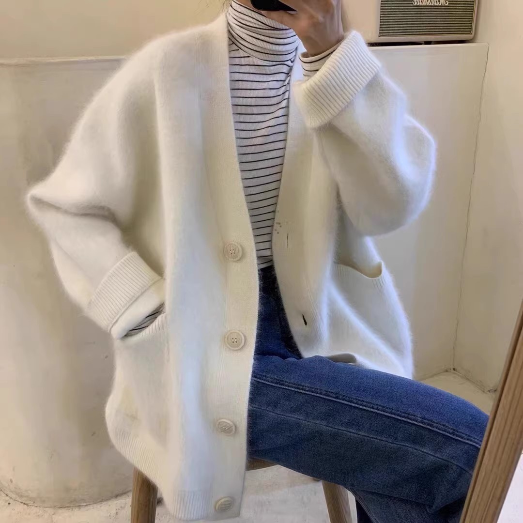 2023新款质感法式浣熊绒毛衣开衫女秋冬季中长款加厚大衣