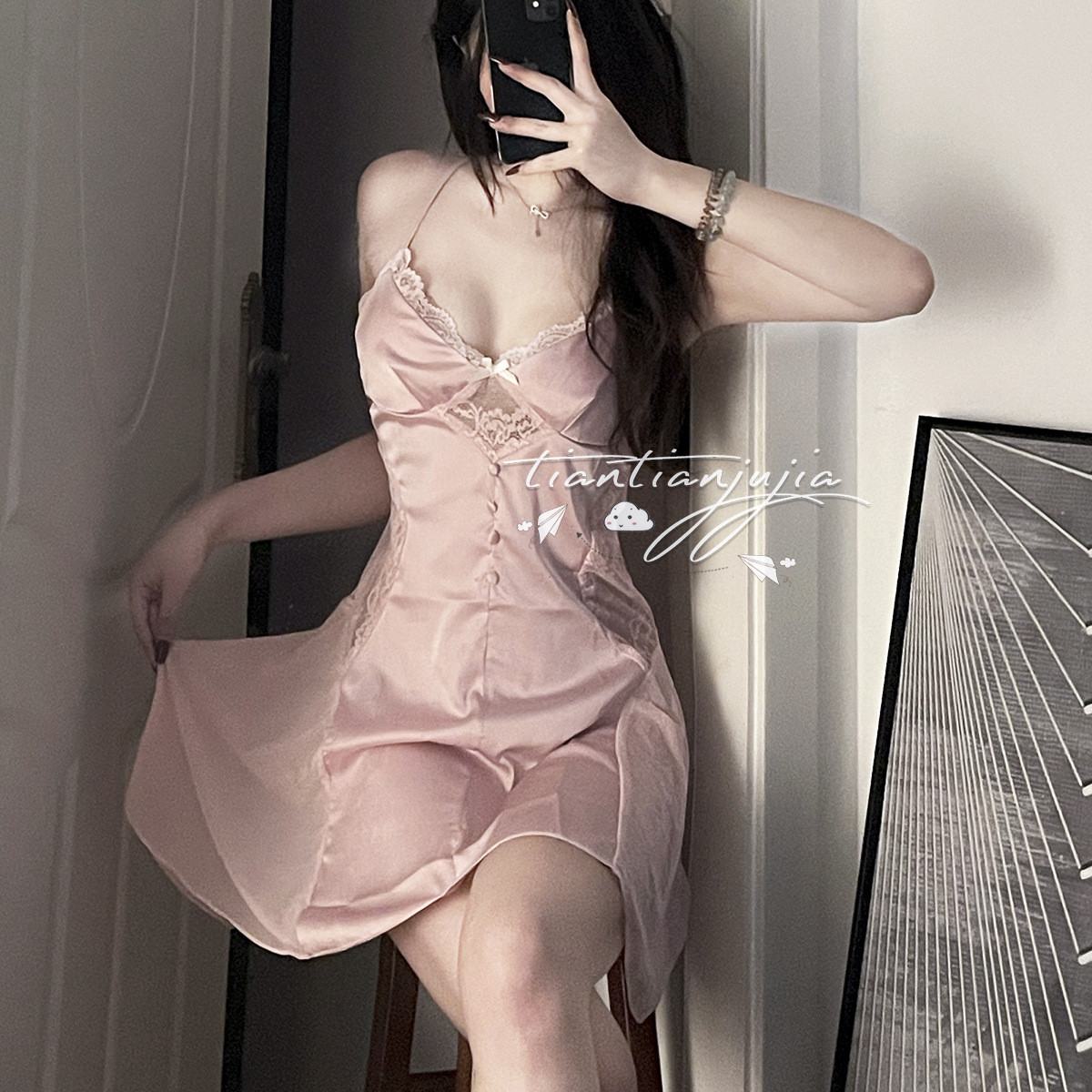 性感睡衣女黑色蕾丝冰丝睡裙小胸吊带睡袍纯欲高级感夏季2024新款