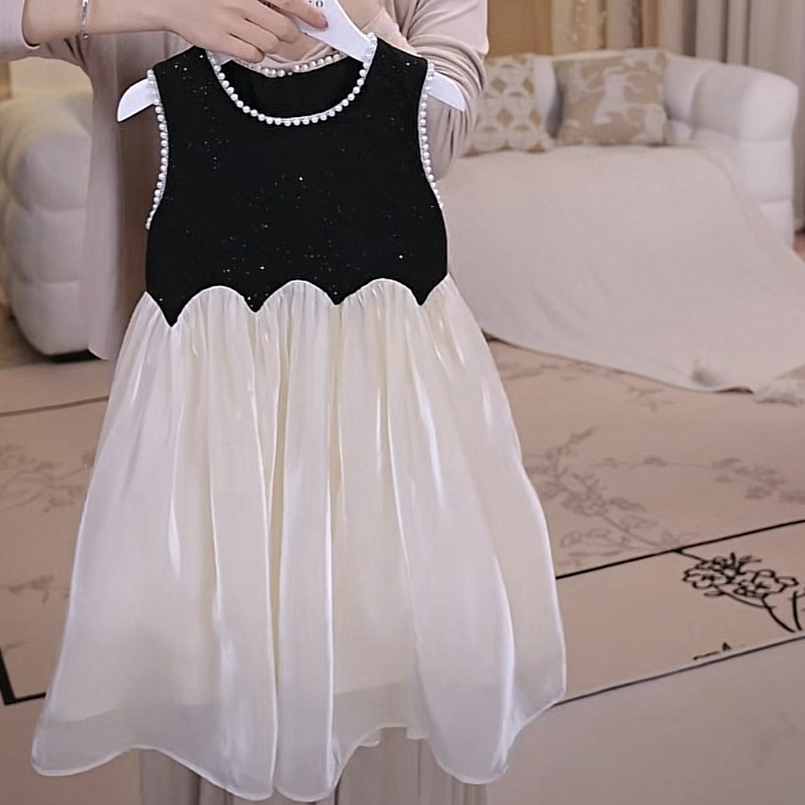 夏季无袖2024新款儿童时髦网红裙女孩时髦潮,童装/婴儿装/亲子装,连衣裙,淘宝优惠券,粉丝福利购,淘宝优惠卷