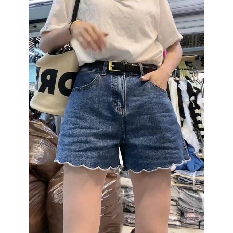 2025夏季薄款大码设计感花边牛仔女胖mm显瘦直筒a字热裤,女装/女士精品,大码裤装,淘宝优惠券,粉丝福利购,淘宝优惠卷