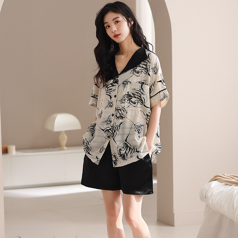 新款冰丝睡衣女夏季短袖短裤洋气印花夏天丝绸家居服可外穿套装