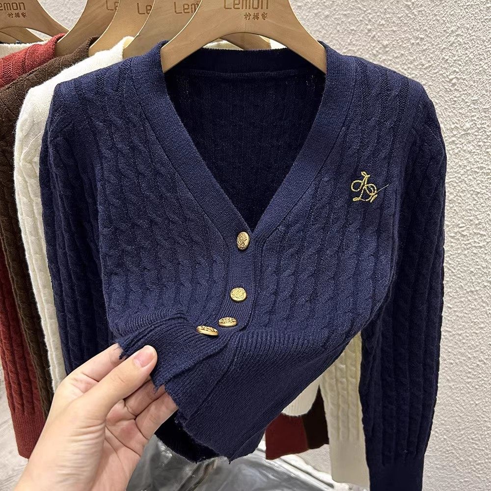 2024秋季学院风麻花毛衣女V领衫设计感小众开衫,女装/女士精品,羊绒衫,淘宝优惠券,粉丝福利购,淘宝优惠卷