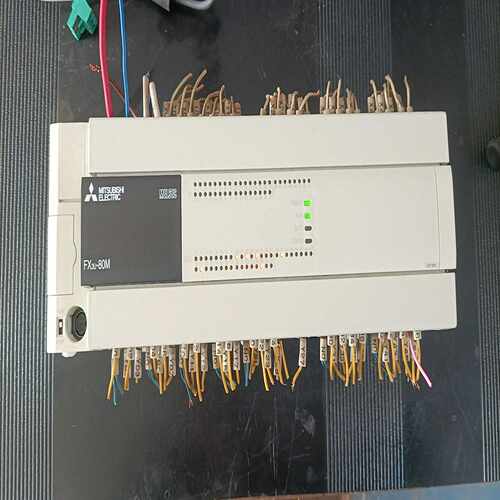 FX3U-80MR/DS成色好，24伏供电议价~询价
