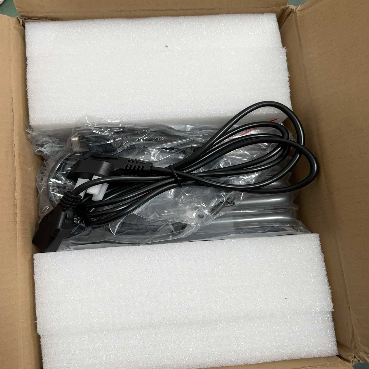 询价~康世达CST-CPL48320C-2T光源控制器，原箱两