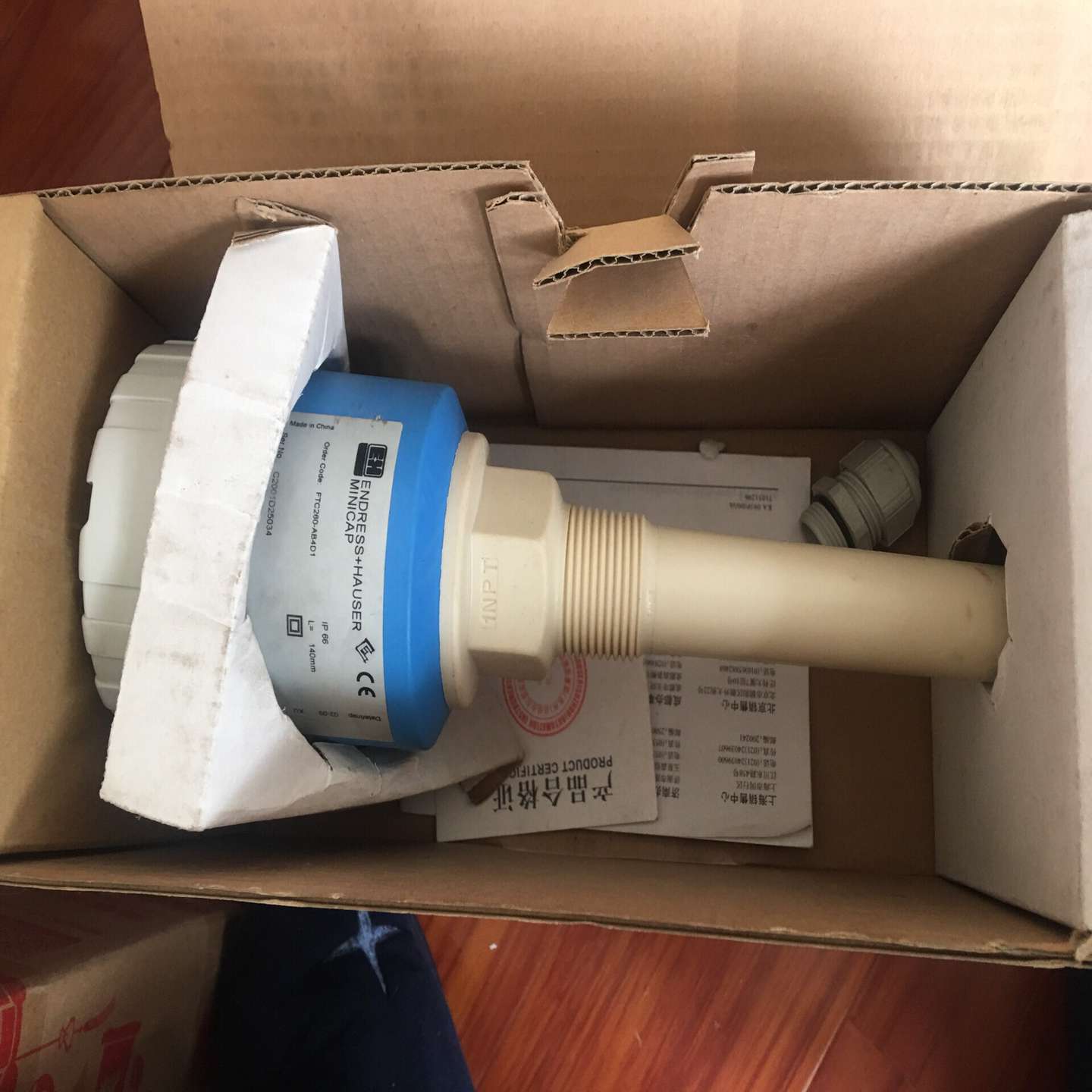 德国E+H电容式物位计FTC260-AB4D1未使用，（电子设备）