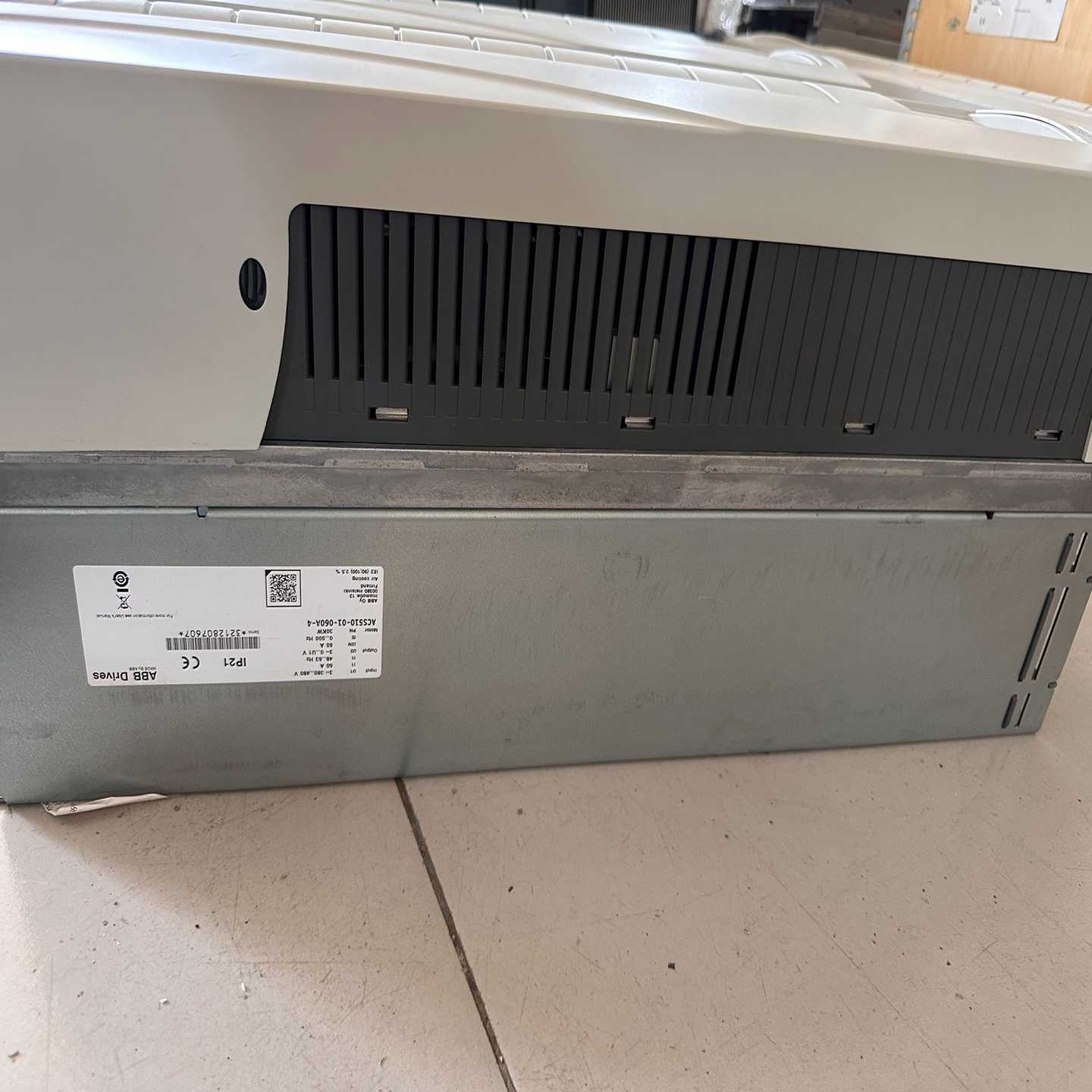 咨询-ABB变频器ACS510-01-072A-437kw成色