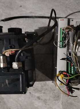 询价~ABB伺服电机驱动器一套，型号DGV700.DGV1MRC0
