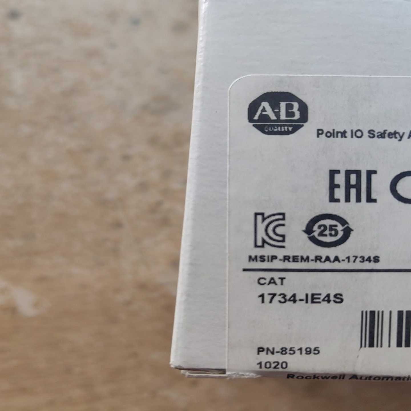 1734-4iol    4个（电子设备）