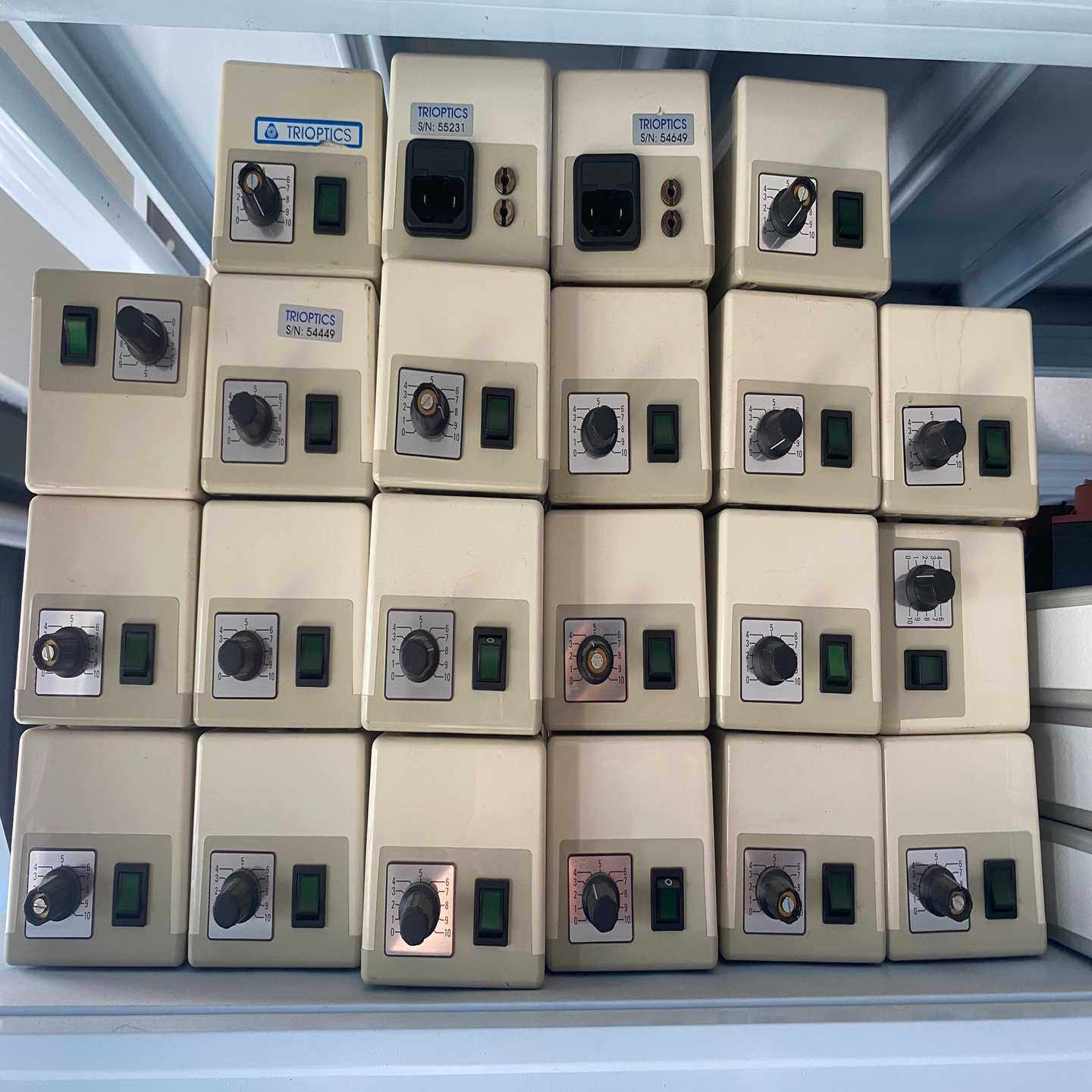 TRIOPTICS测试仪器VSL20，二手拆机，实拍图，功能--议价商品