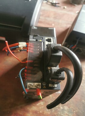 S620PS2R8l汇川伺服驱动器400W功能正常拆机--议价商品