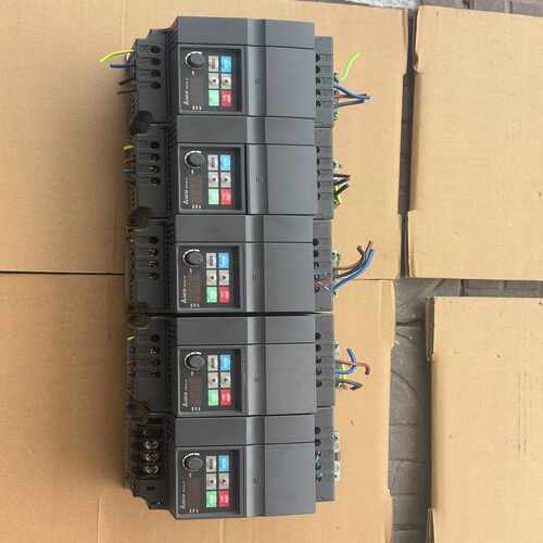 询价~台达变频器，型号：VFD040EL43W