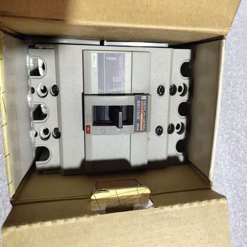 塑壳断路器NSC100B/3P ，80A，纯新带包~询价