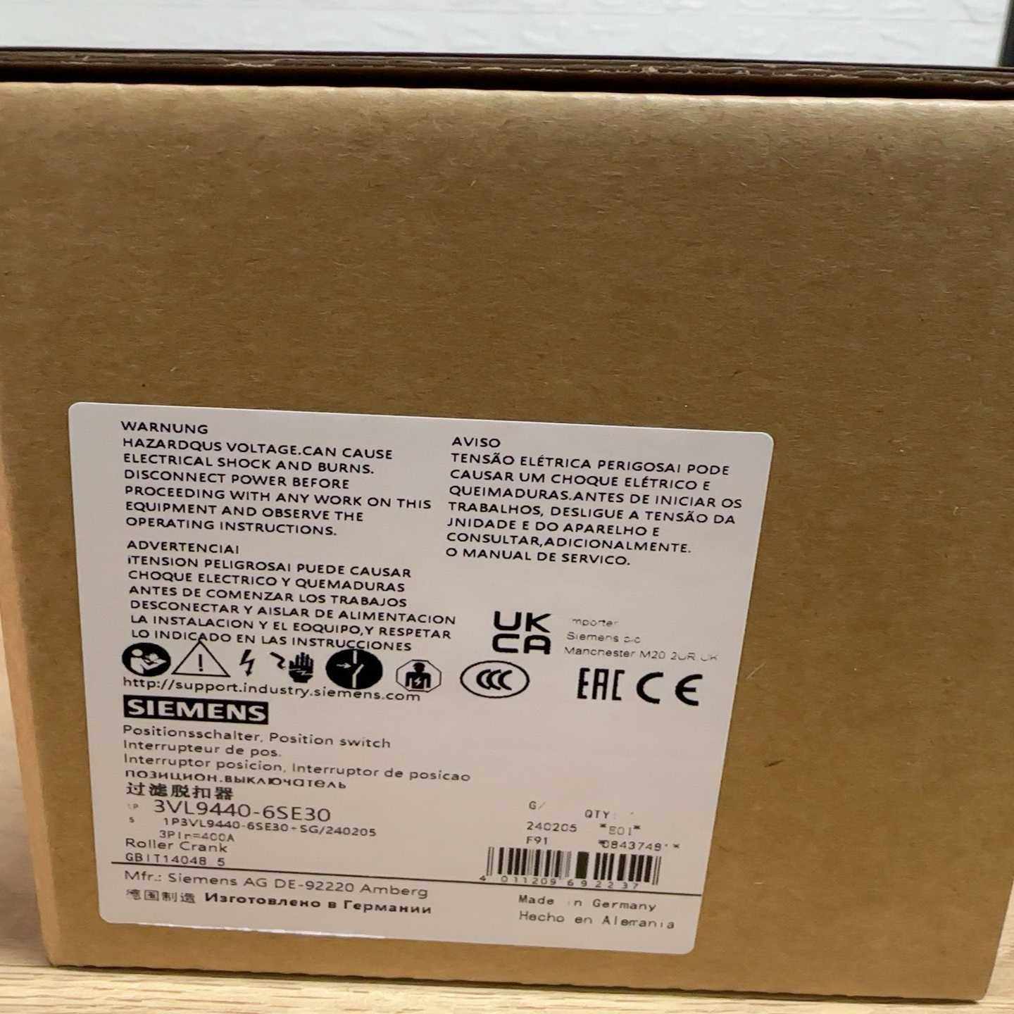 西门子电流脱扣器3VL9440-6SE30全新原装正品--议价商品