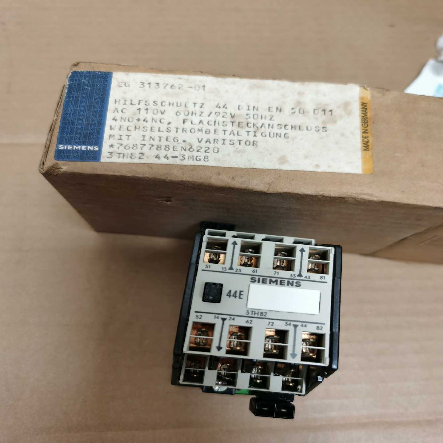 接触器3TH8244-3M，库存物资，未使用过，询价