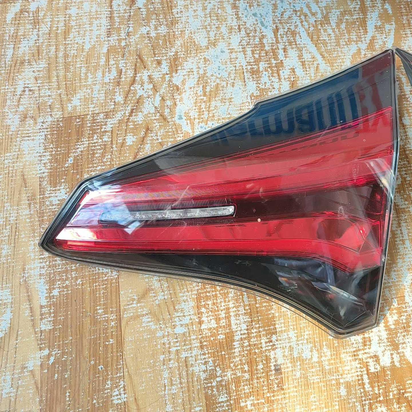 基恩士KEYENCEKV-E16T可编程控制器，成色轻微使--议价商品