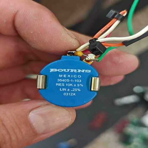BOURNS3540S-1-103精密多圈电位器三个15询价