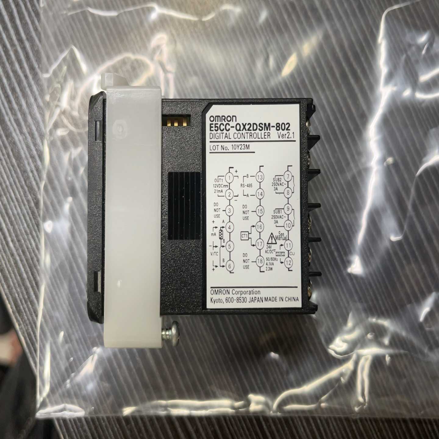 询价~E5CC QX2DSM一802  无包装盒1个