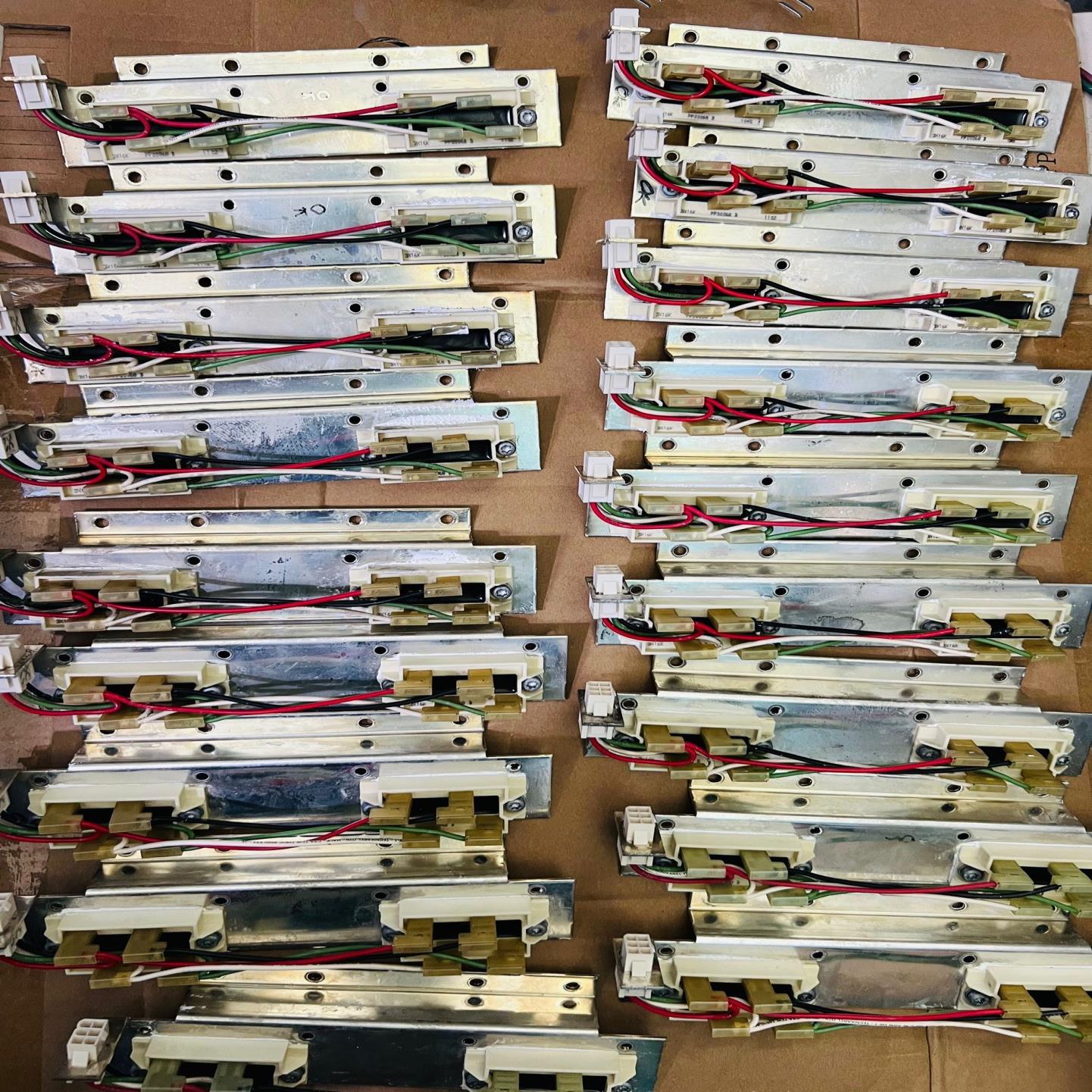 VACON伟肯/AB变频器均压电阻3X16K690V询价