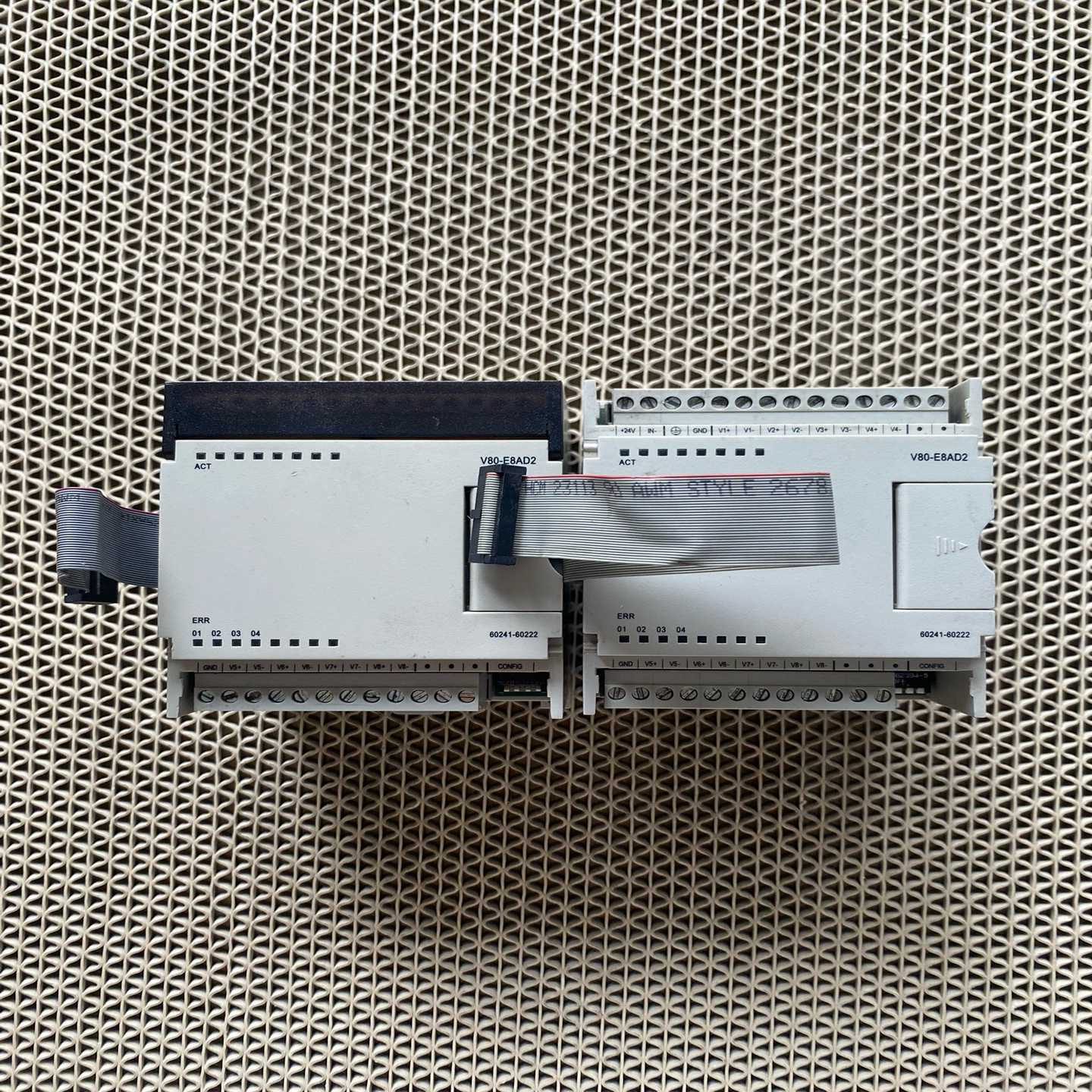 询价德维森PLC扩展模块V80-E8AD2，，实物拍~可接维修