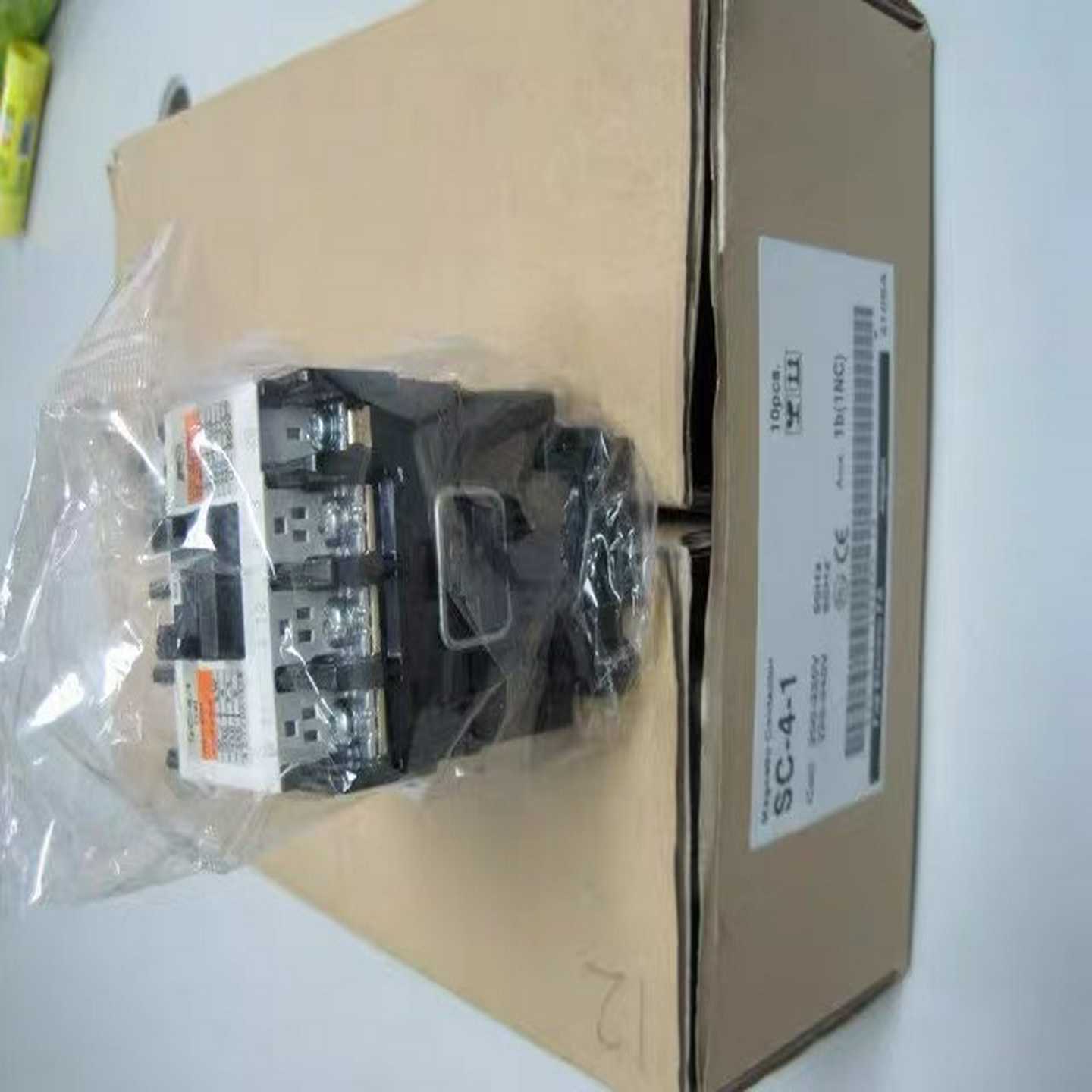 sc-4-1   1B辅助触点  AC220V  富士变频器~询价