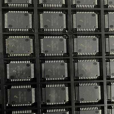 M9s8ac16cg     105pcs（鑫宝电子）