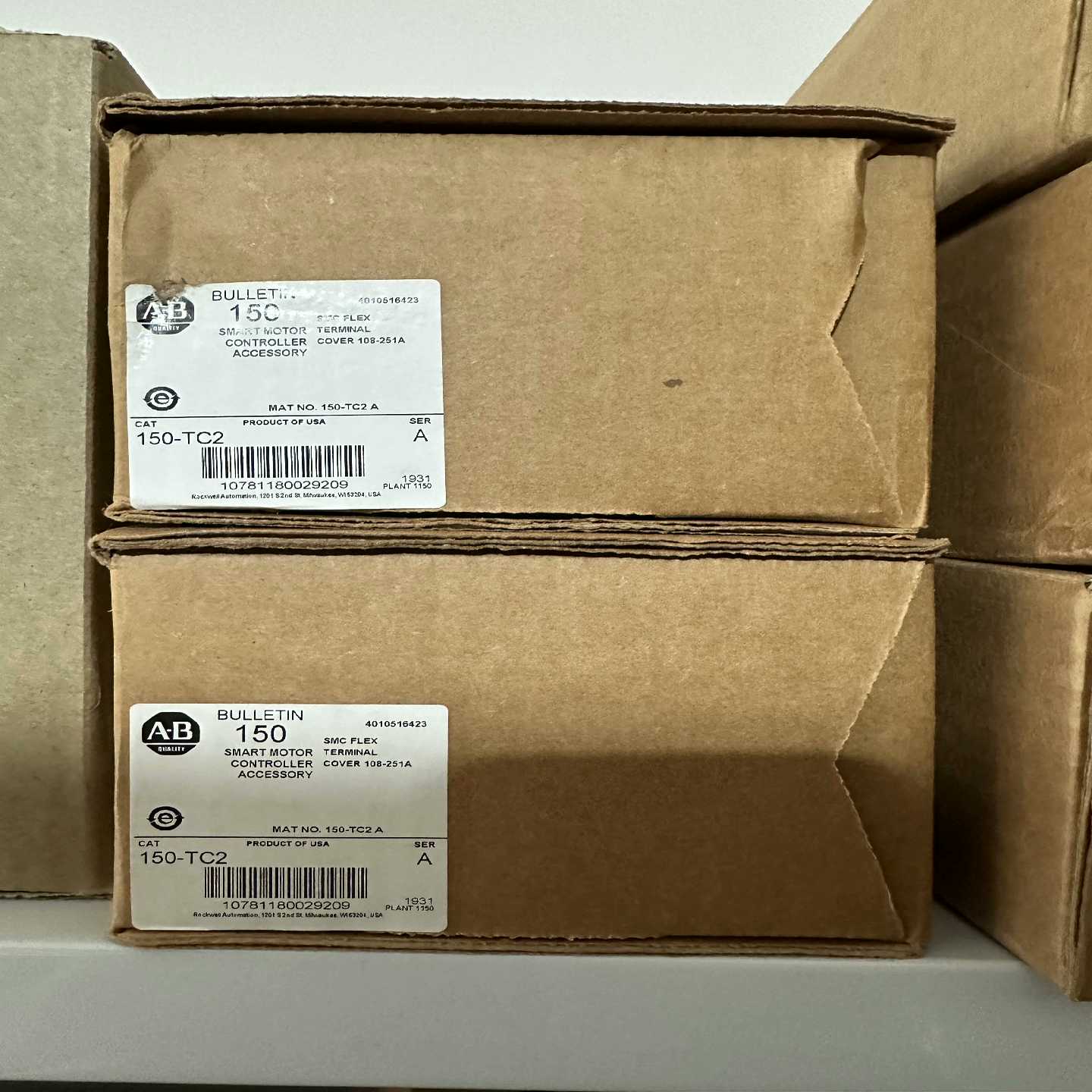 AB软启动器附件150-TC2。询价