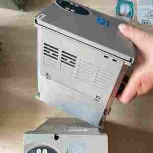 驱动器LXM05AD17M21.2KW95新 议价