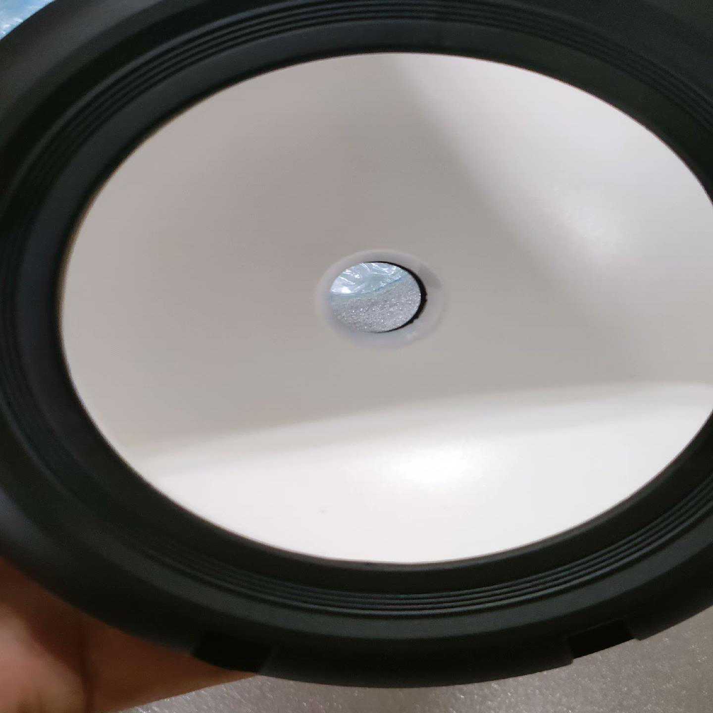 易能变频器EDS1000-2S0007，实物如图件议（佳毅工控）