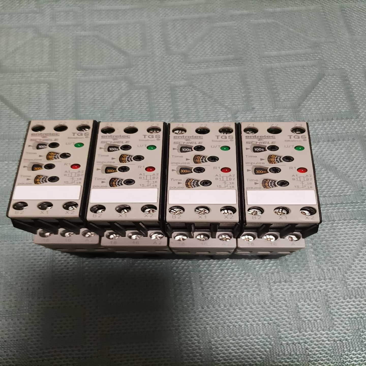 德国施勒SCHIELE 控制继电器  Rsf.NO. 2.4【落红设备】