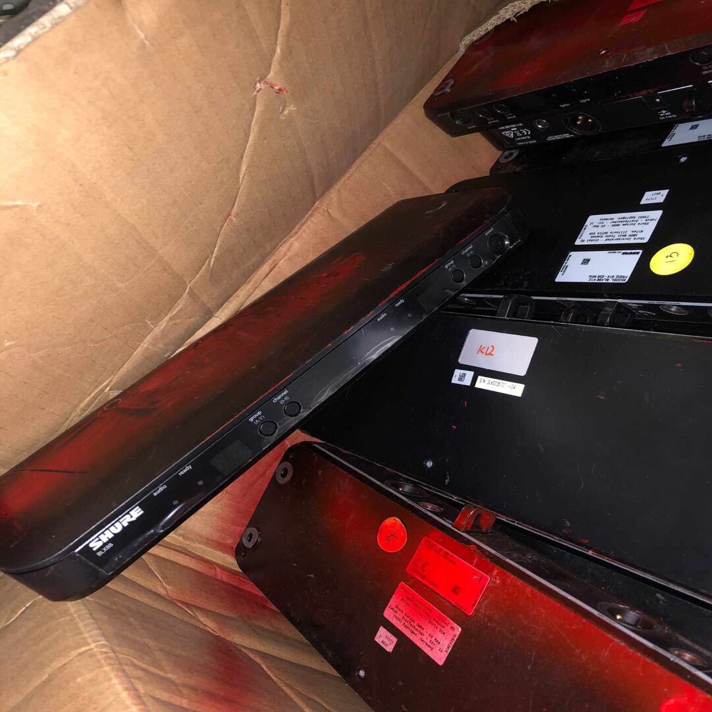 询价~shure 舒尔BLX88无线话筒1拖2接收机，外壳