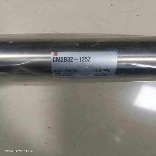 smc气缸cm2b32-125z实物图，有多个，询价