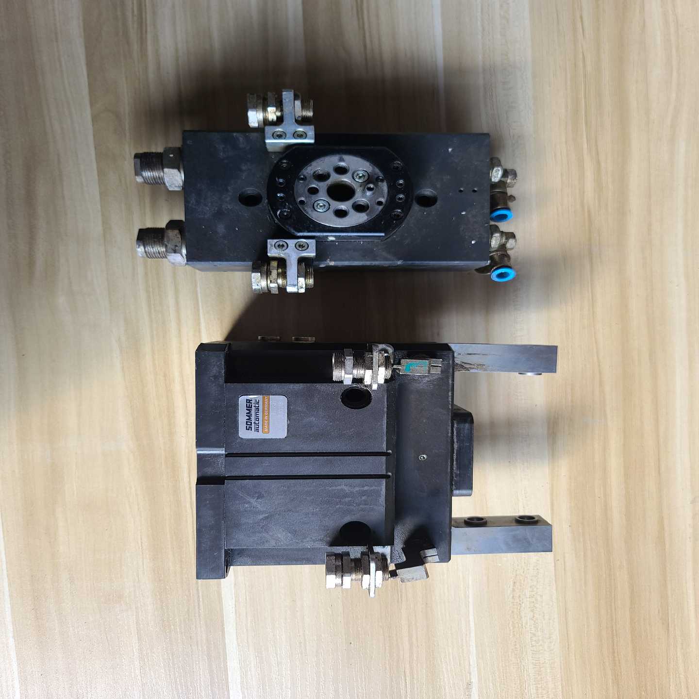 议价SOMMER索玛旋转气缸SF100-90D4-C