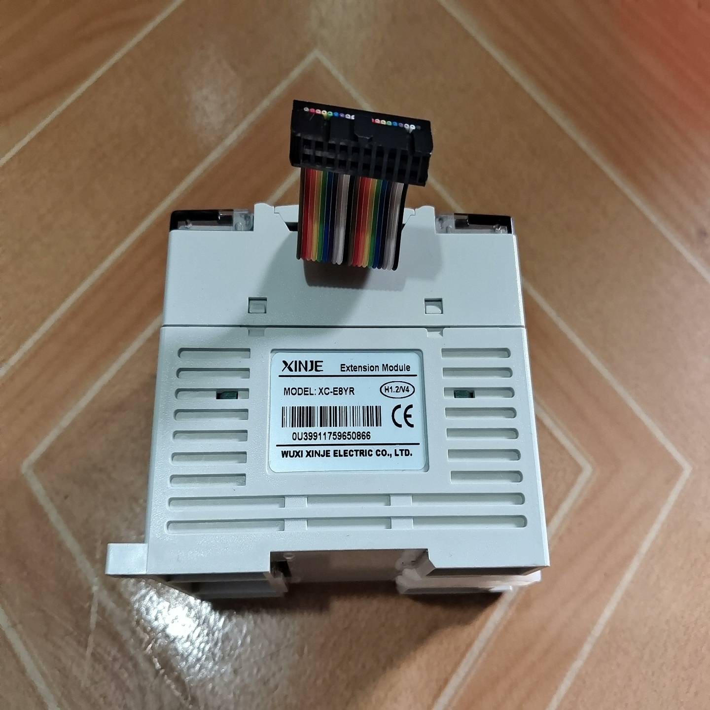 咨询-信捷模块XC-E8YR，功能正常，成色为实图