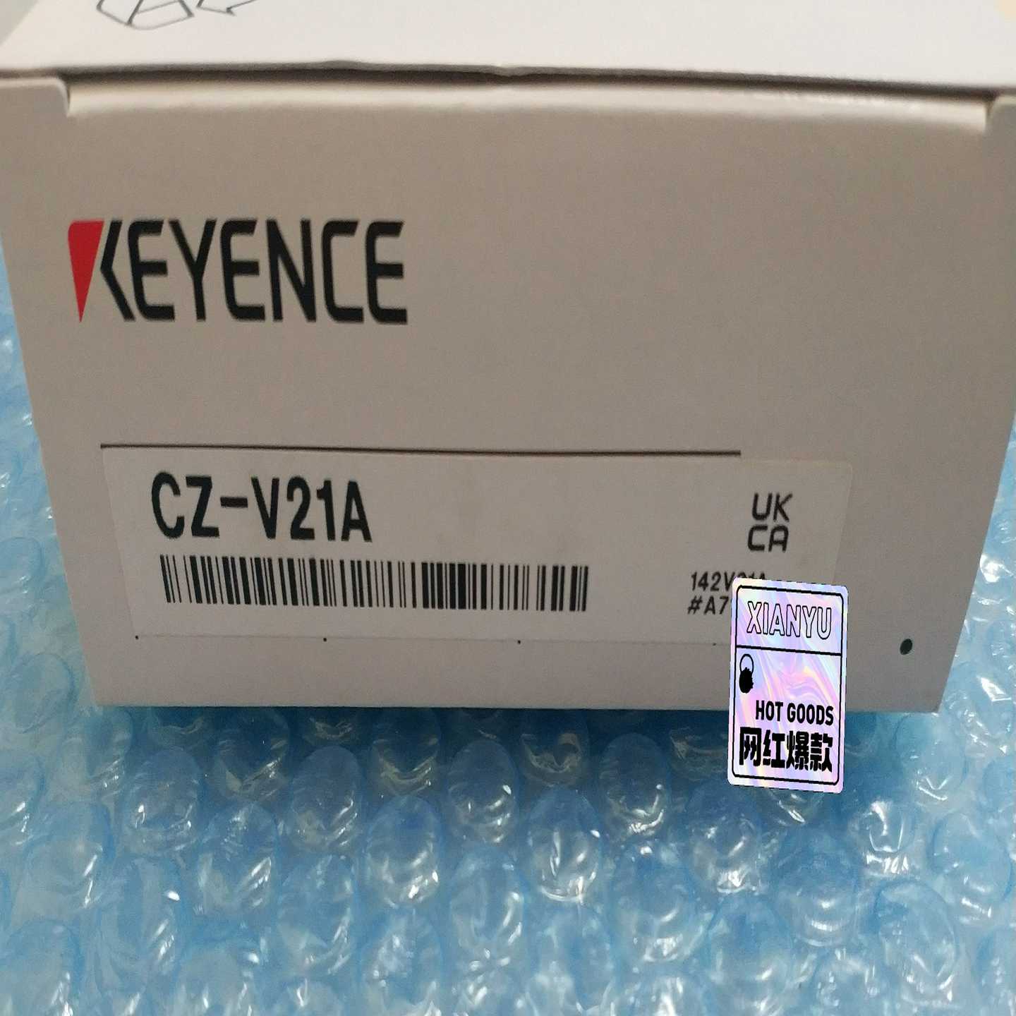 询价~基恩士传感器CZ-V21A    未拆封  年份