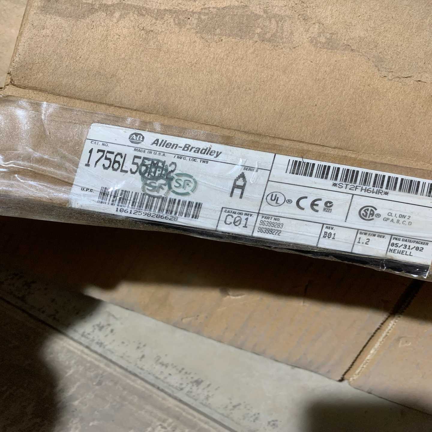 咨询-AB罗克韦尔控制器1756-L55M12库存货物,实物图