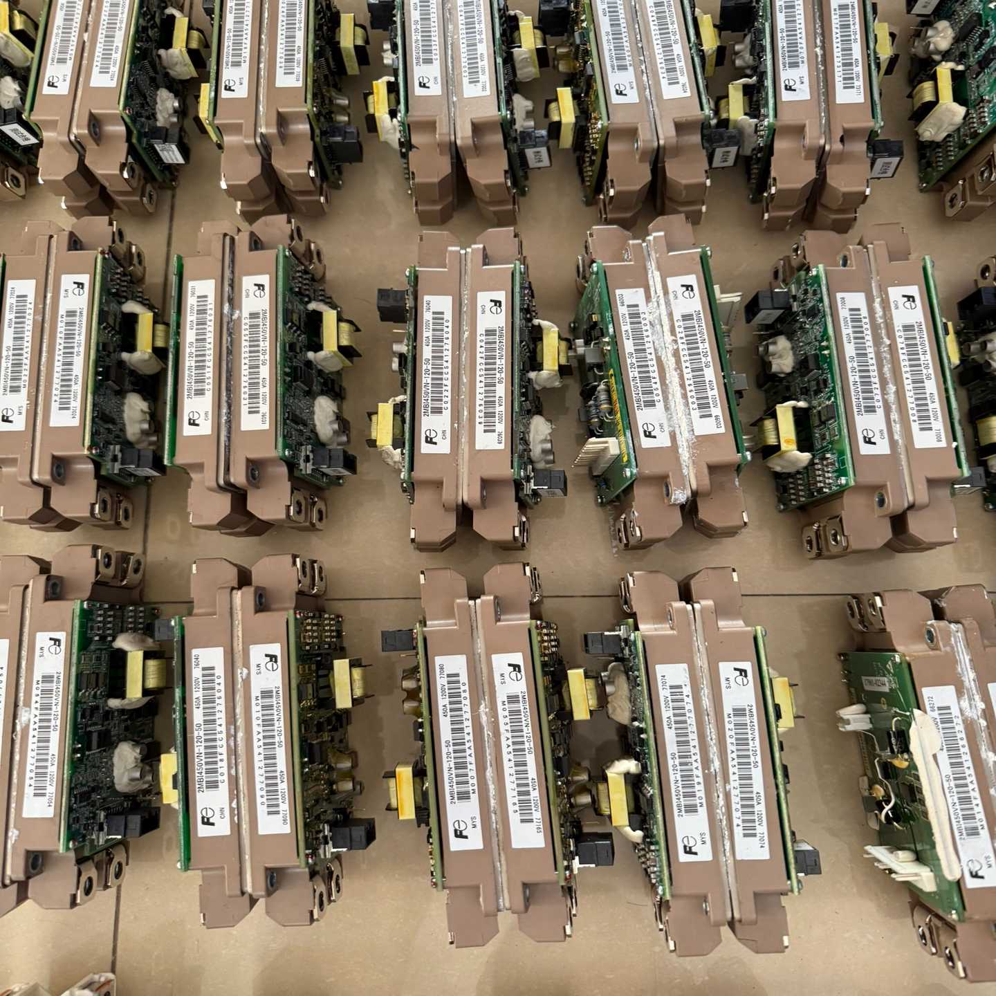 2MBI450VN120-50富士600安模块~询价