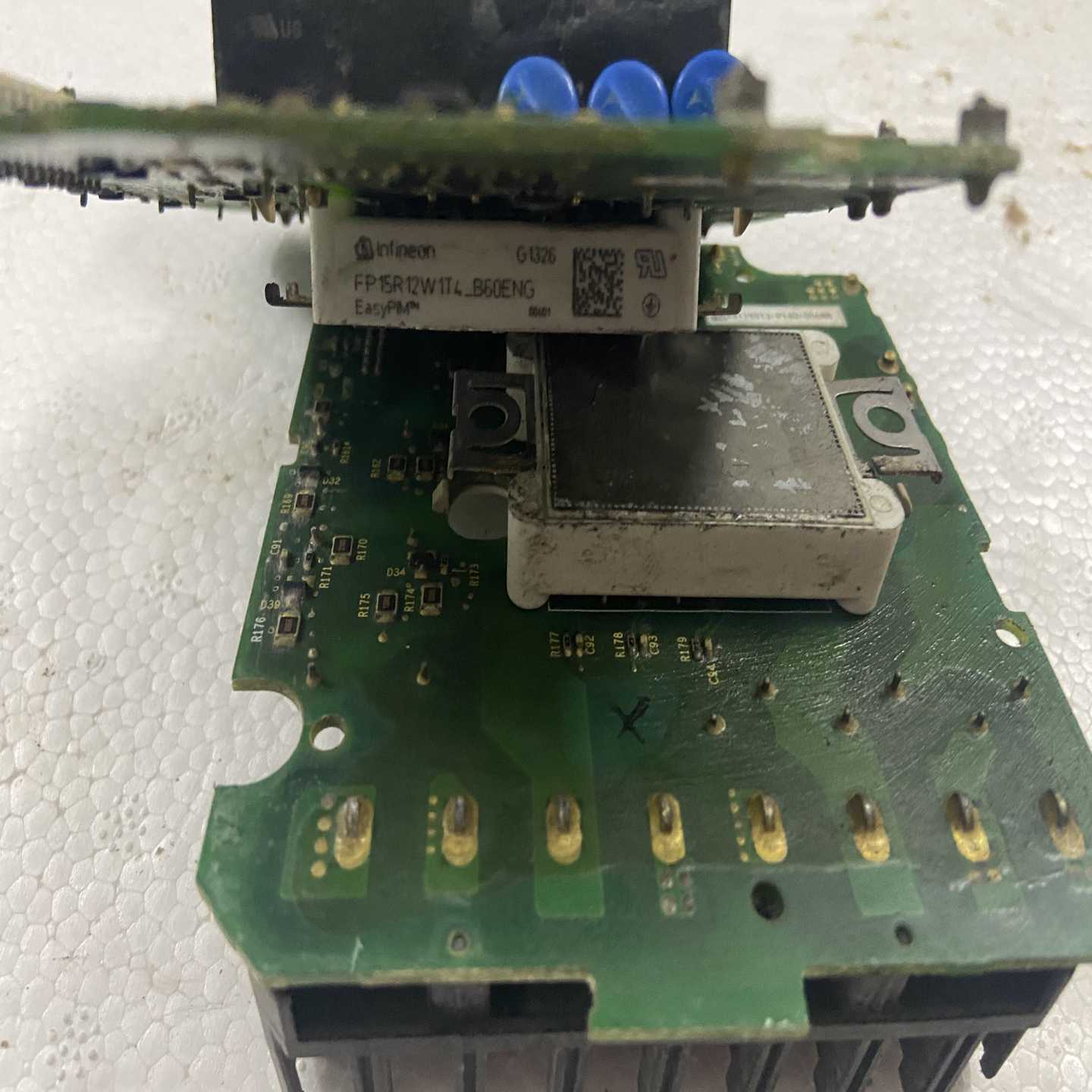 MD94V-0/94V-0/FP15R12W1T4_B6询价